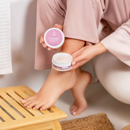 Pharm Foot Urea Forte Salbe gegen Keratose 25% Urea und Emollients 75 ml 