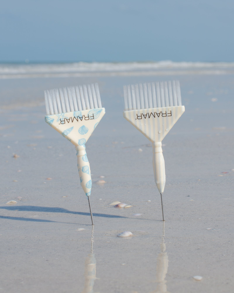 Framar Beach Bum – Set mit 2 breiten Haarfärbepinseln mit Spieß