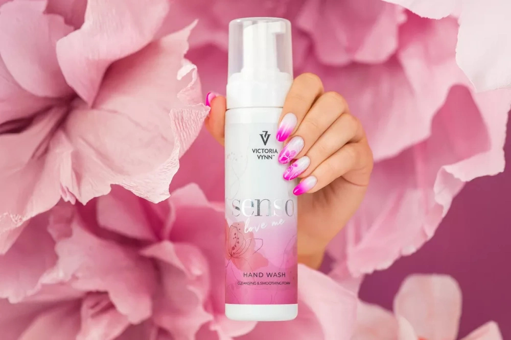 Victoria Vynn Senso Love Me Hand Wash Cleansing & Smoothing Foam Reinigungsschaum nach der Maniküre 200 ml