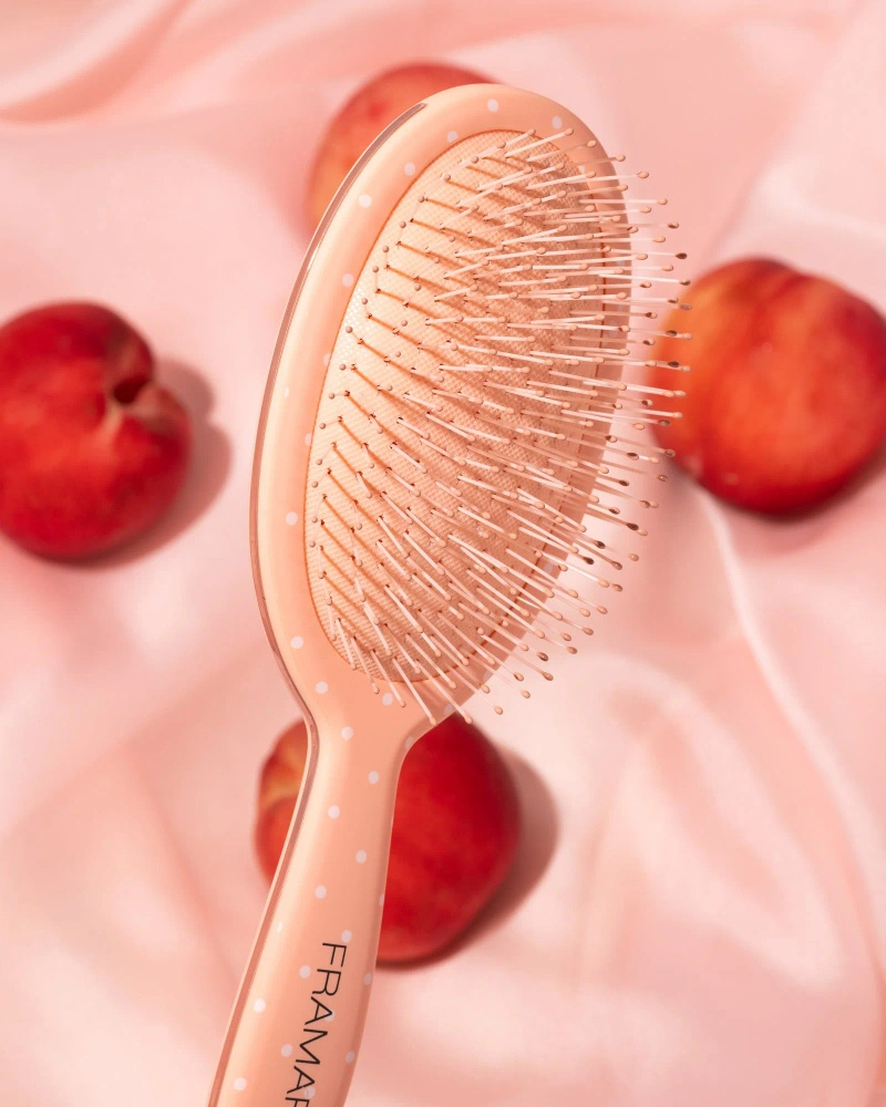 Framar Peach Please Dottie Entwirrungsbürste mit pfirsichfarbenen Punkten