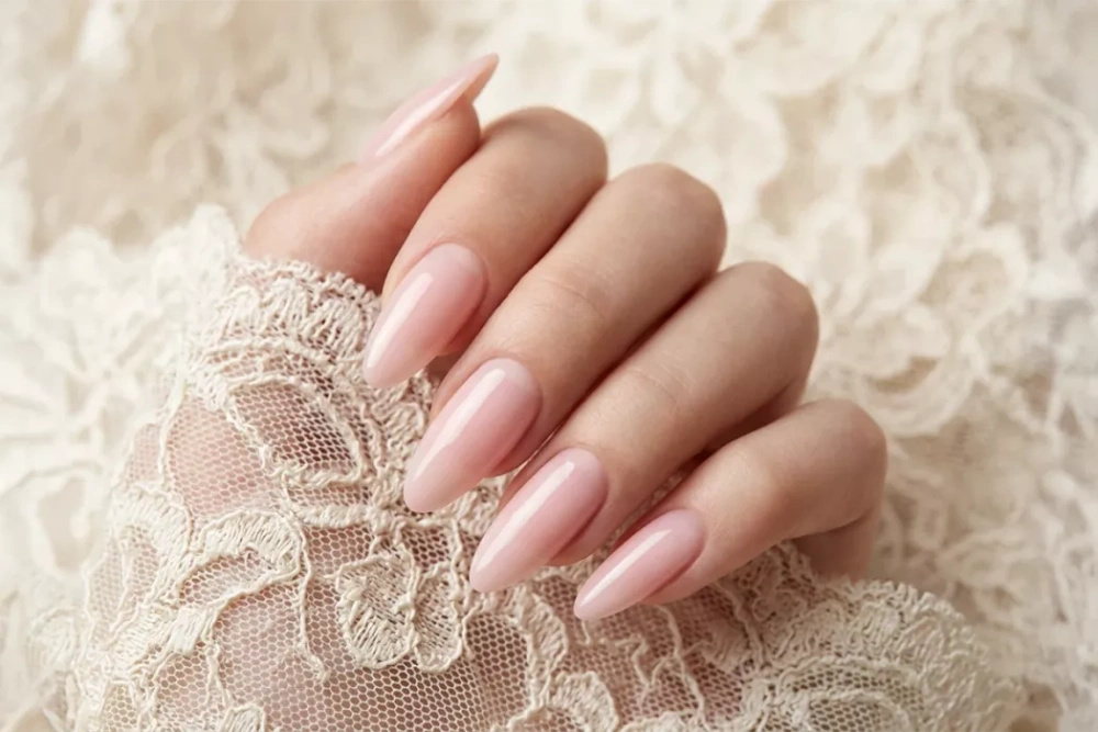 Victoria Vynn Gel Polish Color 463 Pink Bridesmaid Hybrid-Nagellack 8 ml