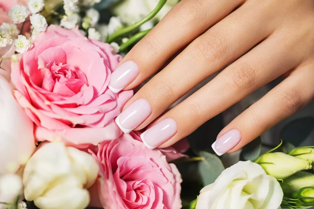 Victoria Vynn Gel Polish Color 461 Peony Bouquet Hybrid-Nagellack 8 ml