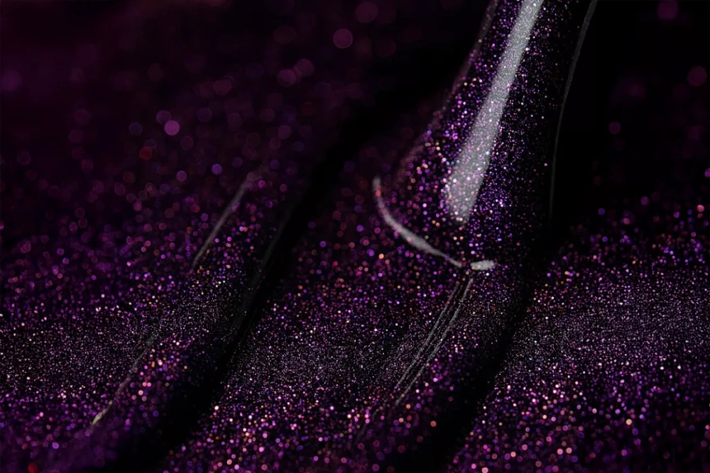 Victoria Vynn Gel Polish On Top Hybrid mit Tupfen 8 ml
