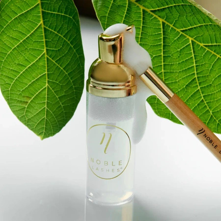 Noble Lashes Schäumendes Wimpernshampoo Behälter 30 ml