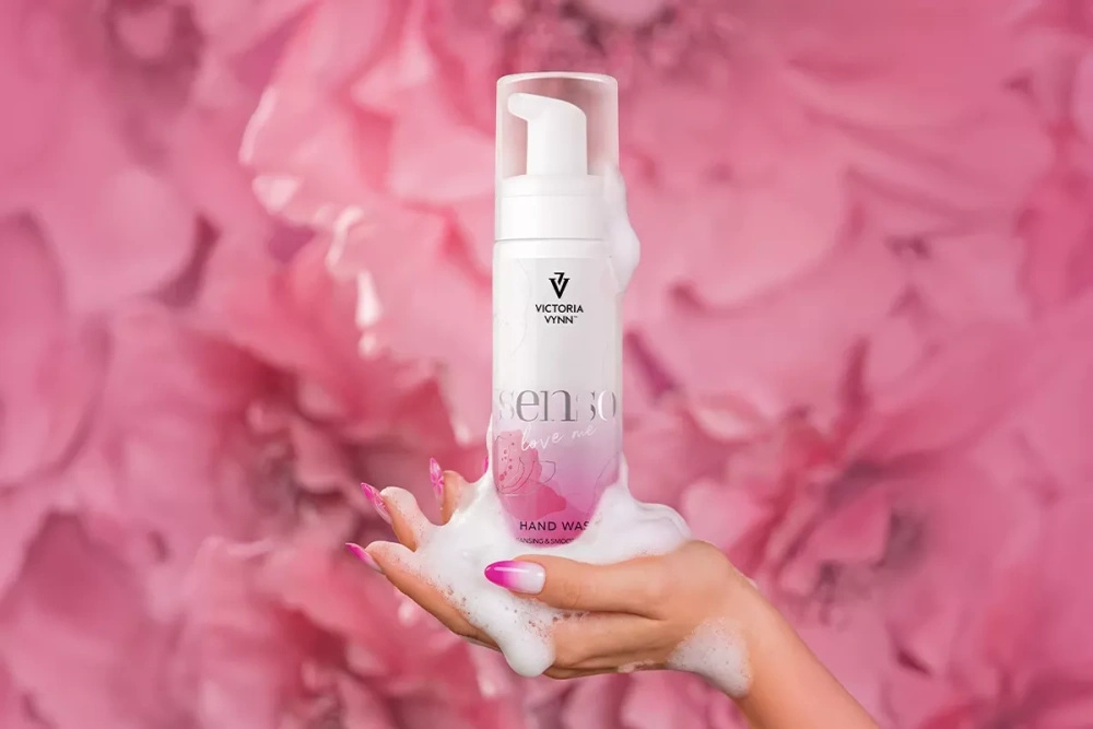 Victoria Vynn Senso Love Me Hand Wash Cleansing & Smoothing Foam Reinigungsschaum nach der Maniküre 200 ml