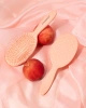 Framar Peach Please Dottie Entwirrungsbürste mit pfirsichfarbenen Punkten