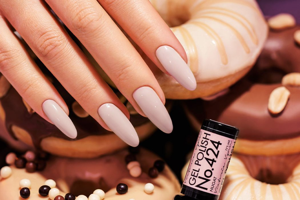 Victoria Vynn Gel Polish Color 424 Nougat Hybrid-Lack 8 ml